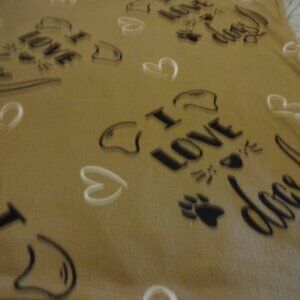 I LOVE DOGS with PAW PRINTS, HEARTS & PUPPY NOSES Handmade Fleece Throw NEW